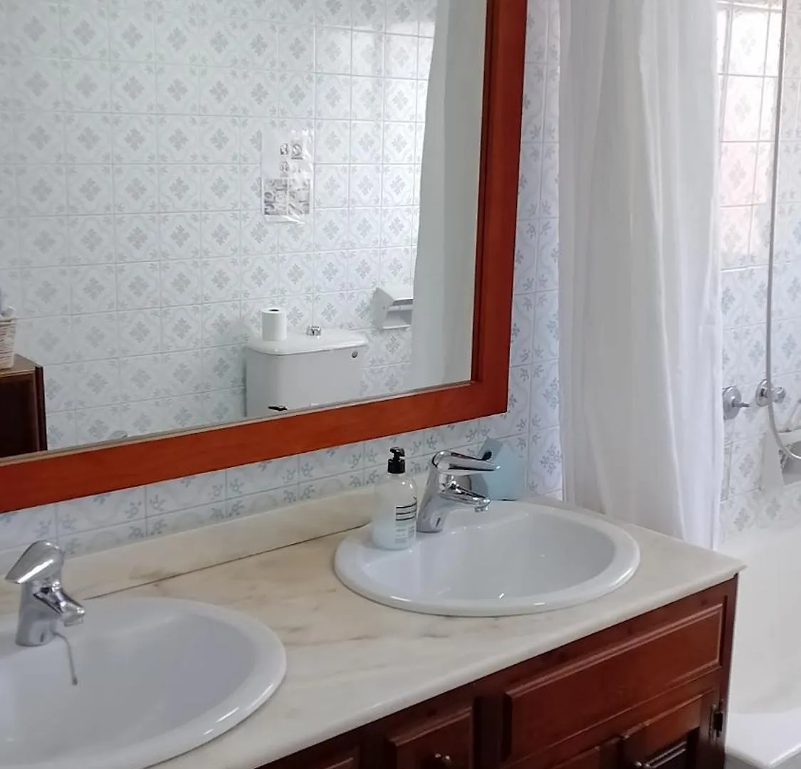 Homestay Habitacion Privada Comoda Centro Malaga Vialia Estacion De Tren Maria Zambrano Y Tambien Cerca A La Playa