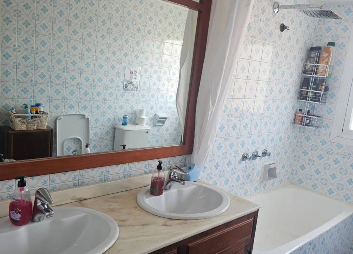 Habitacion Privada Comoda Centro Malaga Vialia Estacion De Tren Maria Zambrano Y Tambien Cerca A La Playa Quarto em Acomodações Particulares
